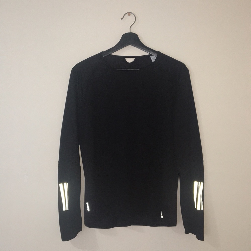 Women’s adidas climacool shirt💞